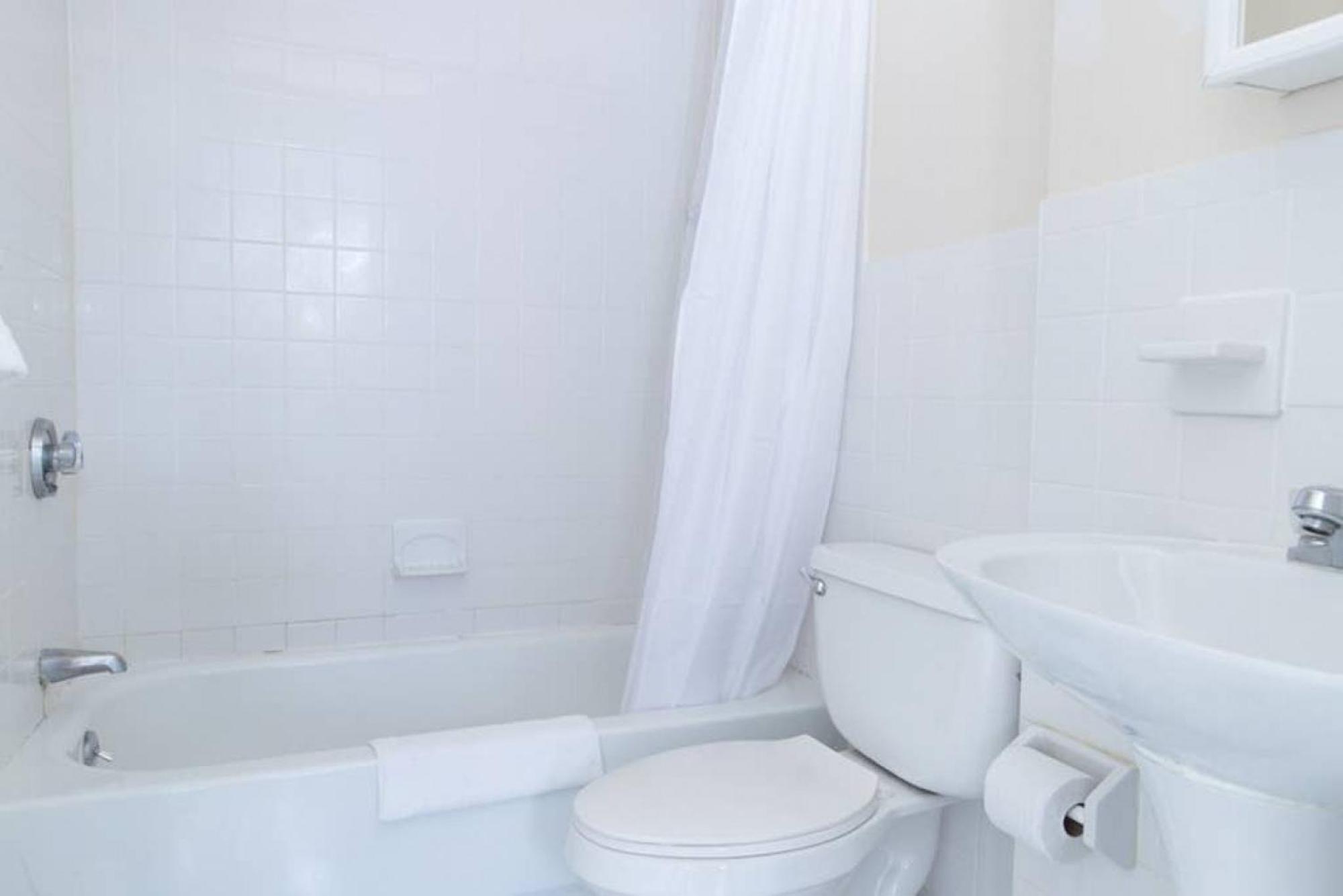 Elegant 2 Bed 2 Bath Furnished In Fidi Boston
